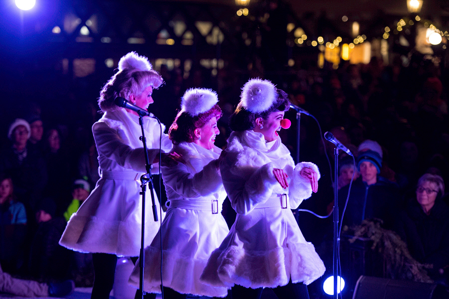 Holiday dancing in Beaver Creek